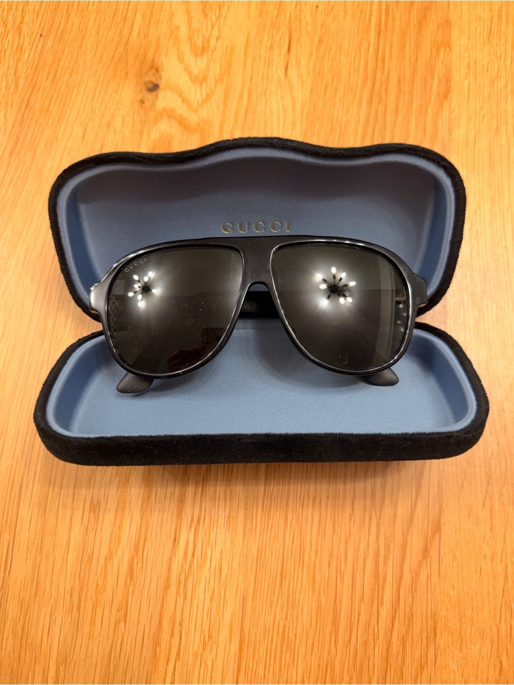 Gucci Black Aviator Sunglasses in Branded Case